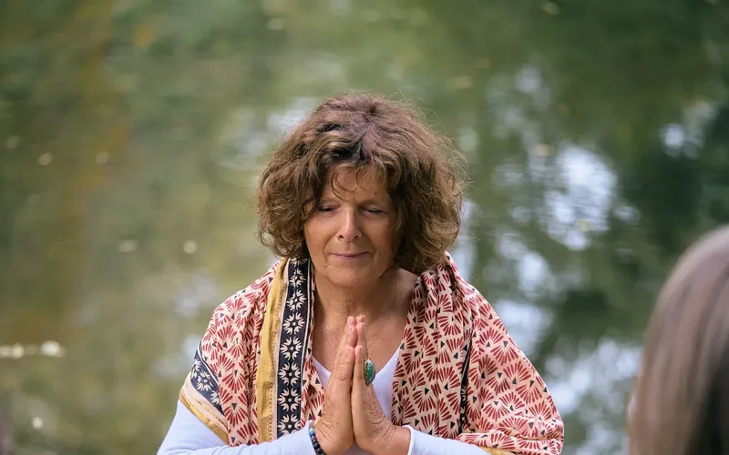 Danielle Viaud en séance de soin mémoire du corps